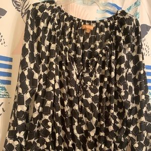 Feels like silk light weight long sleeve top